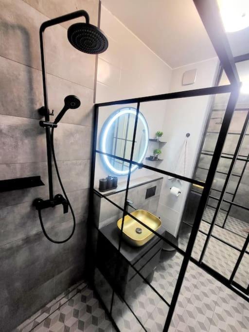 萨格勒布Urban Oasis: Stylish Retreat公寓 外观 照片
