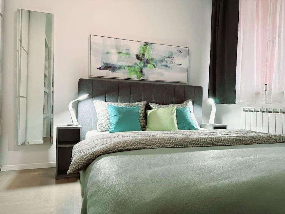 萨格勒布Urban Oasis: Stylish Retreat公寓 外观 照片